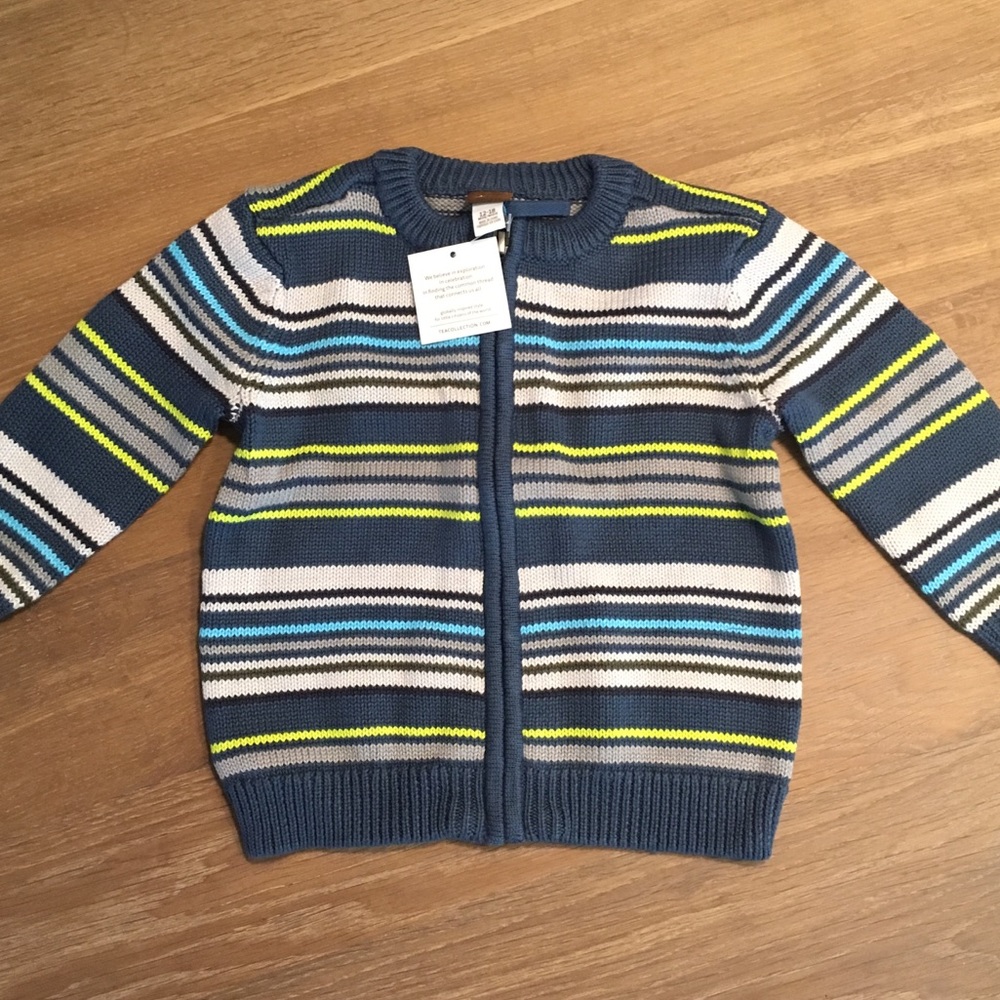 New w/tags Tea Collection sweater size 12-18m
